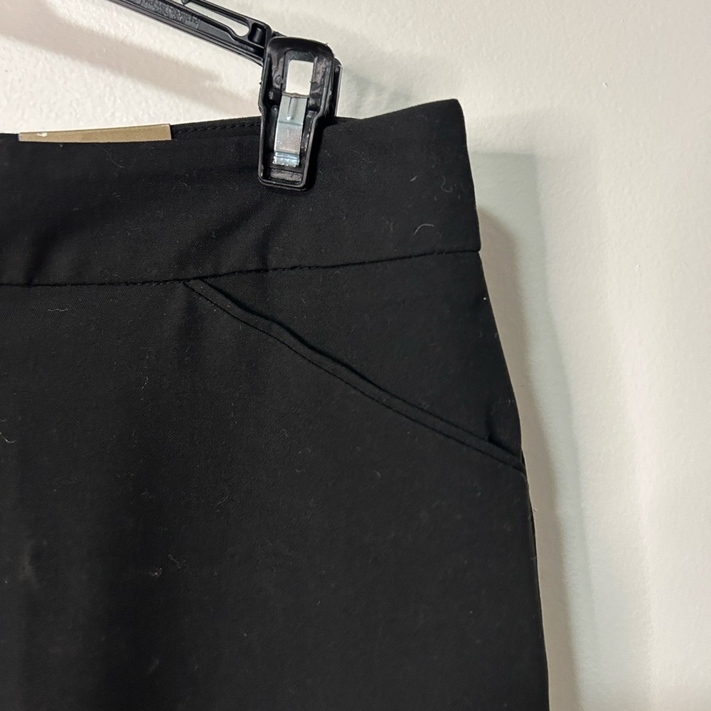 Chico's Elegant Black Straight Leg Pants size 2 (12)‎ - Picture 3 of 8